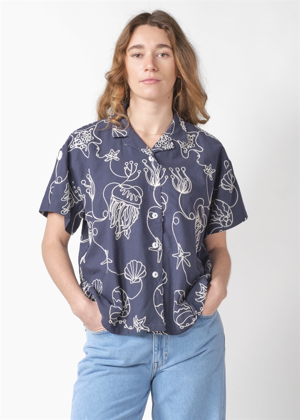 Klitmøller Collective Svea shirt - Navy/white